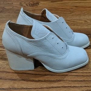 NWOT Urban Outfitters Cooperative Brand Heels